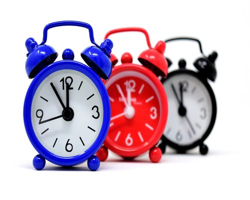 Clock icon representing flexible hours